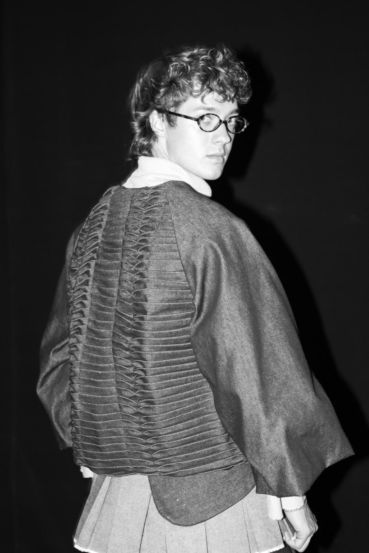 Black & white — baggy, reverse